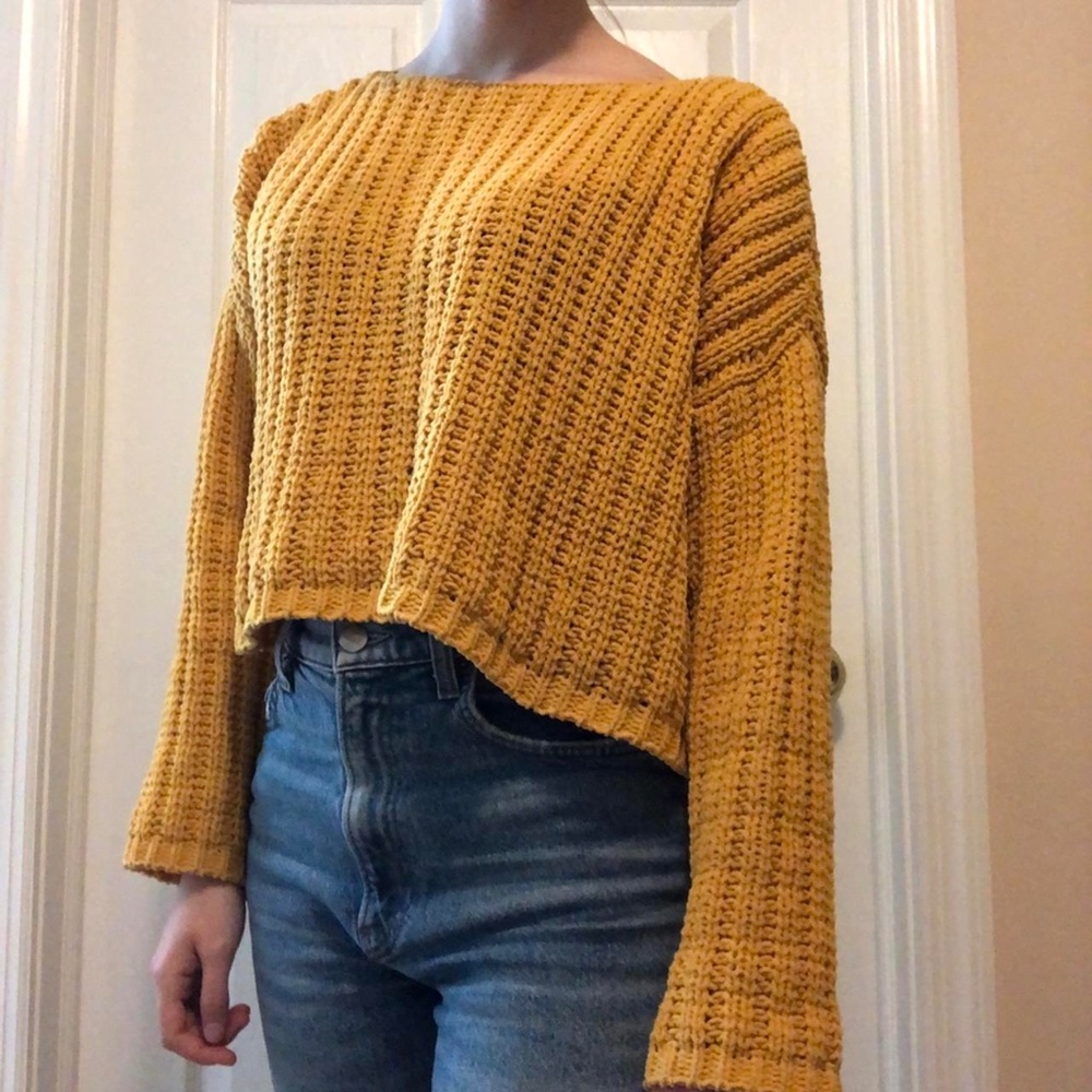 Cropped Yellow Sweater